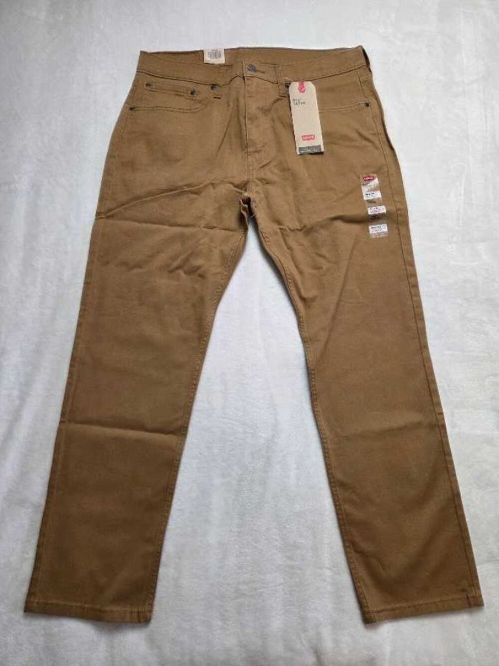 New 34x30 Levi's 502 Taper Fit jeans in Caraway soft wash brown